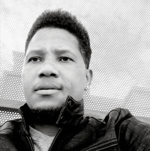 Meet your Posher, Luis